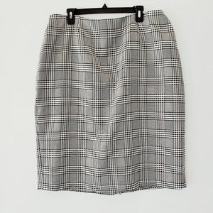 3/$25 Jones Studio Plaid Pencil Skirt Size 16W